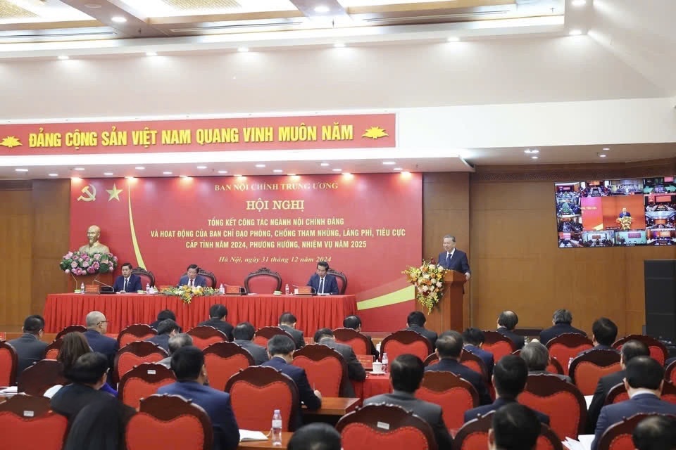 Quang cảnh Hội nghị tại điểm cầu T.Ư. (Ảnh: TTXVN)
