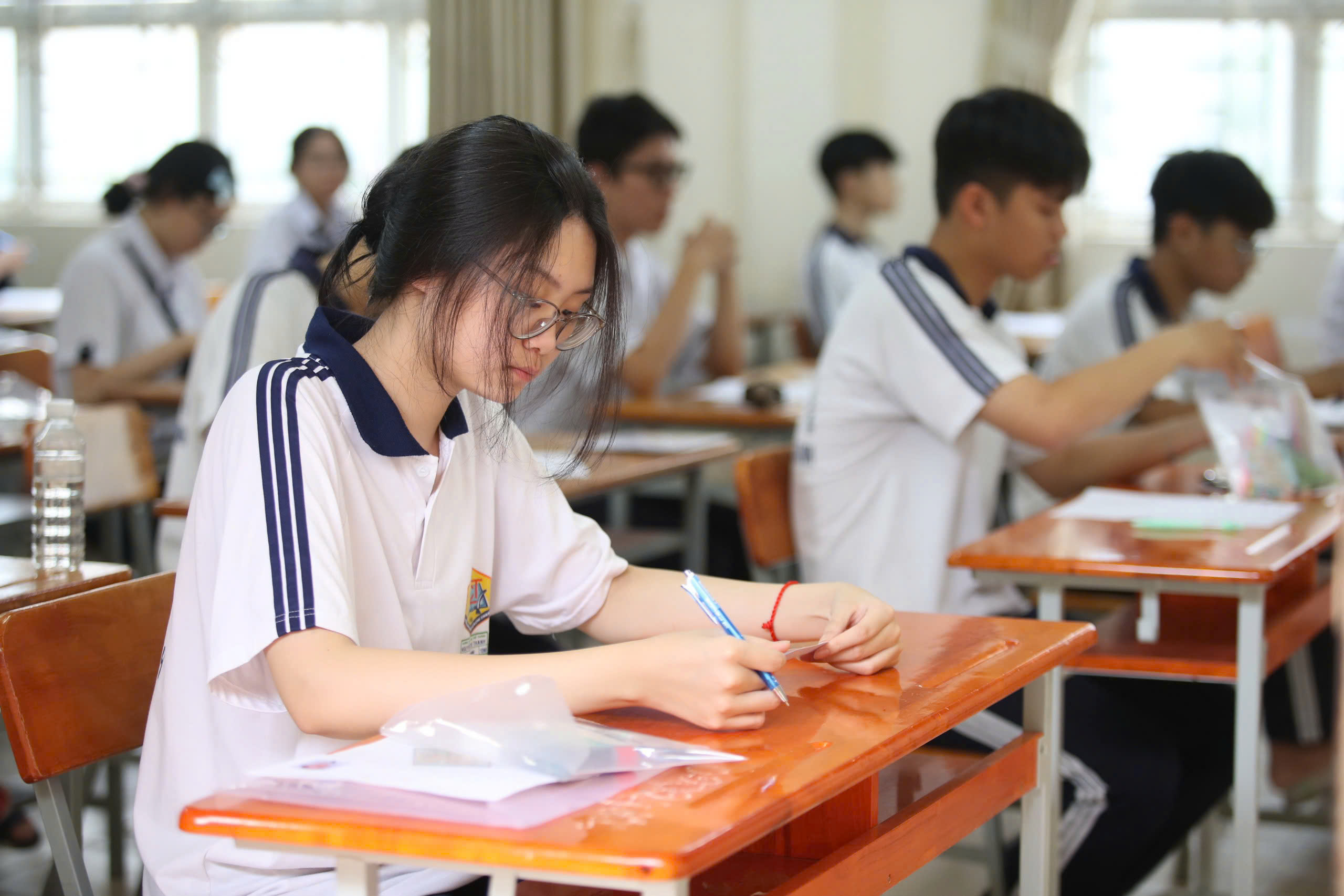 6 điểm mới quan trọng kỳ thi tốt nghiệp THPT từ năm 2025- Ảnh 1. 6 điểm mới quan trọng kỳ thi tốt nghiệp THPT từ năm 2025- Ảnh 1.