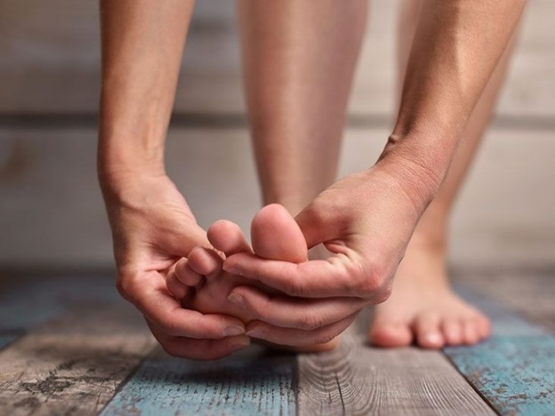 6 thay đổi trên chân ngỡ bình thường lại là dấu hiệu của ung thư ít người biết - Ảnh 1. 6 thay đổi trên chân ngỡ bình thường lại là dấu hiệu của ung thư ít người biết - Ảnh 1.