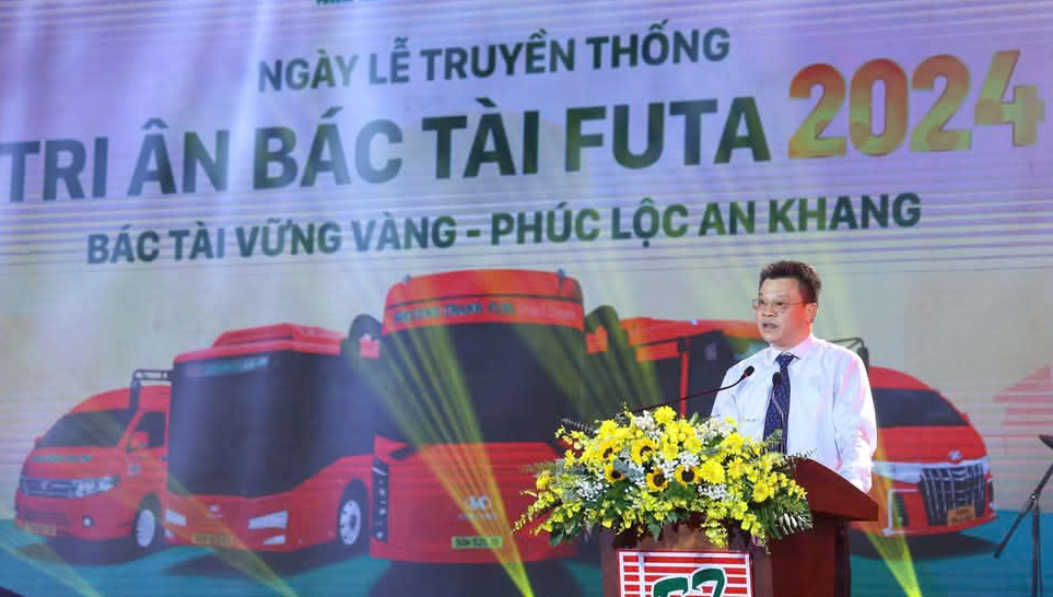 Bác tài phải là những đại sứ an toàn giao thông- Ảnh 1. Bác tài phải là những đại sứ an toàn giao thông- Ảnh 1.