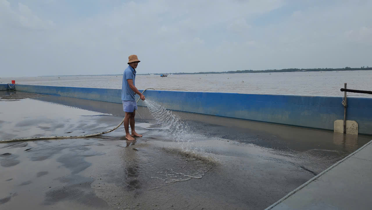 Chi phí khai thác cát bằng công nghệ hút cao hơn dùng xáng cạp- Ảnh 1. Chi phí khai thác cát bằng công nghệ hút cao hơn dùng xáng cạp- Ảnh 1.