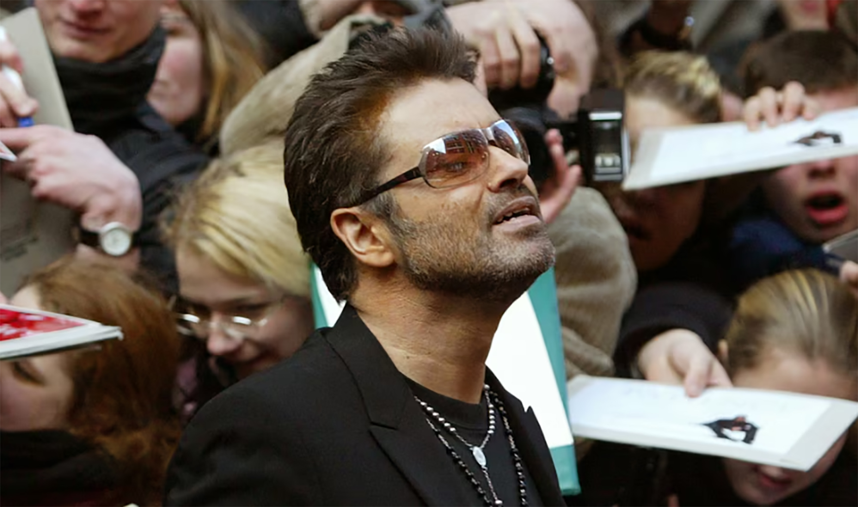 Chuyện chưa kể về ca khúc Giáng sinh bất hủ 'Last Christmas' của George Michael- Ảnh 1. Chuyện chưa kể về ca khúc Giáng sinh bất hủ 'Last Christmas' của George Michael- Ảnh 1.