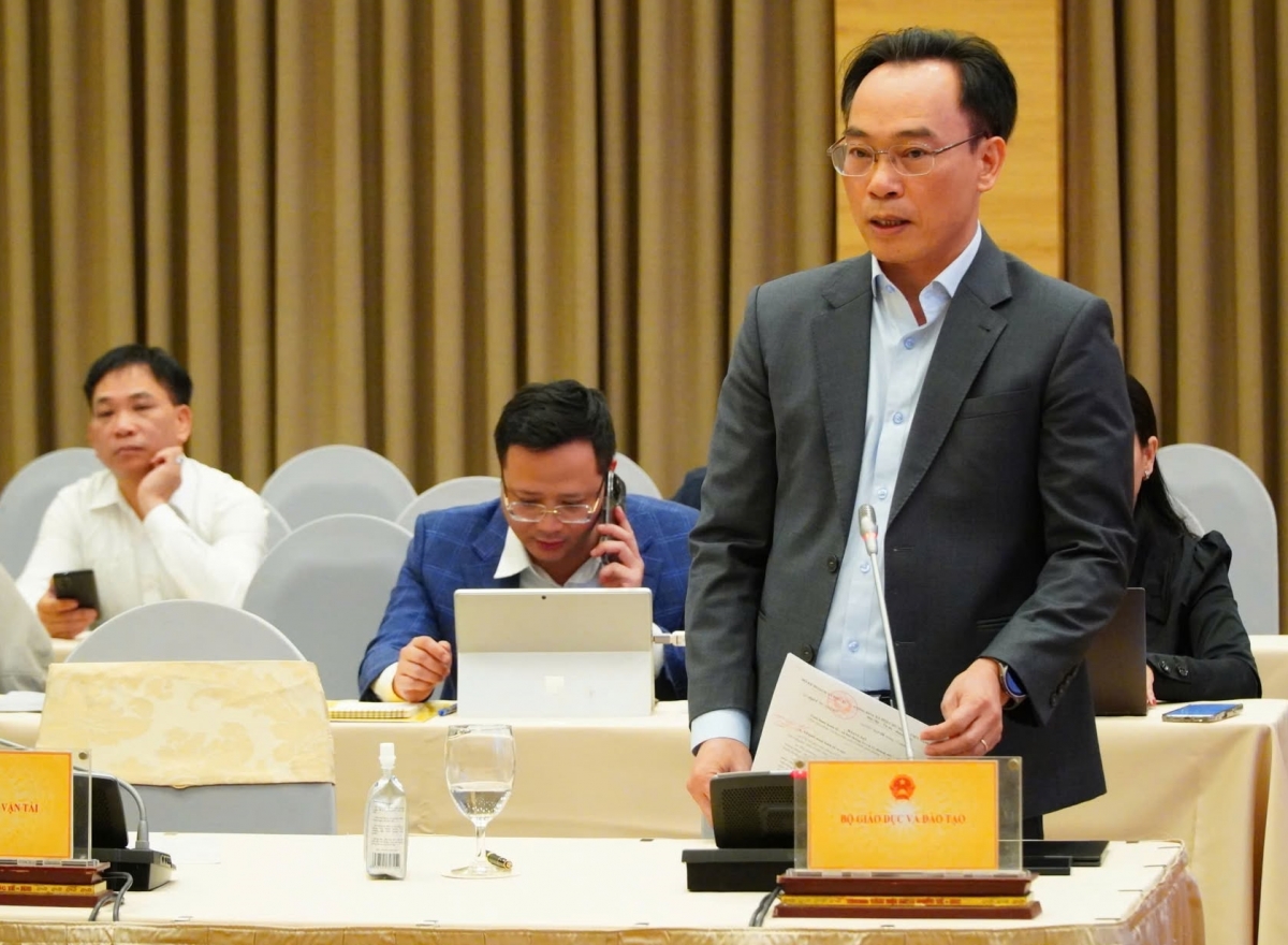 có thể cân nhắc việc bỏ xét tuyển đại học sớm hình ảnh 1 co the can nhac viec bo xet tuyen dai hoc som hinh anh 1
