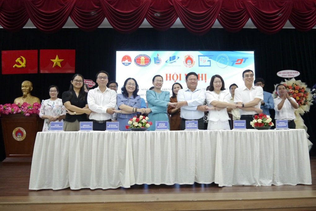 Công tác xã hội đã tồn tại như một nghề chính thống - 2 Công tác xã hội đã tồn tại như một nghề chính thống - 2