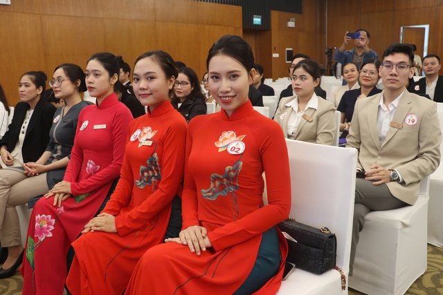 Đà Nẵng tổ chức hội thi Lễ tân Khách sạn năm 2024 - Ảnh 1. Đà Nẵng tổ chức hội thi Lễ tân Khách sạn năm 2024 - Ảnh 1.