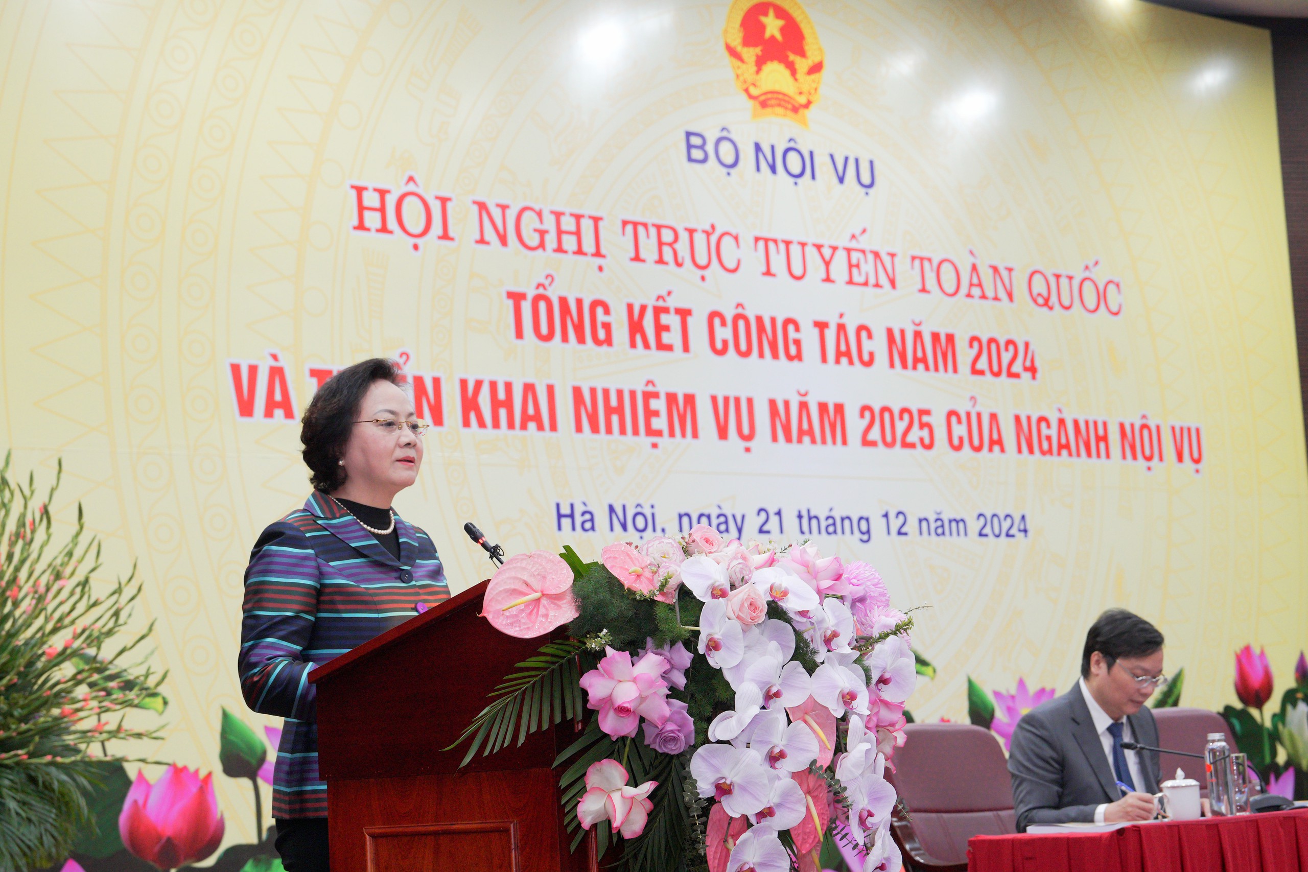 Đã cơ bản hoàn thành đề án tinh gọn bộ máy của Chính phủ trình Bộ Chính trị- Ảnh 1. Đã cơ bản hoàn thành đề án tinh gọn bộ máy của Chính phủ trình Bộ Chính trị- Ảnh 1.