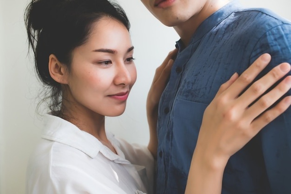 Để lộ đoạn chat nhạy cảm với nam sinh trên máy chiếu, cô giáo mất việc - 1 Để lộ đoạn chat nhạy cảm với nam sinh trên máy chiếu, cô giáo mất việc - 1