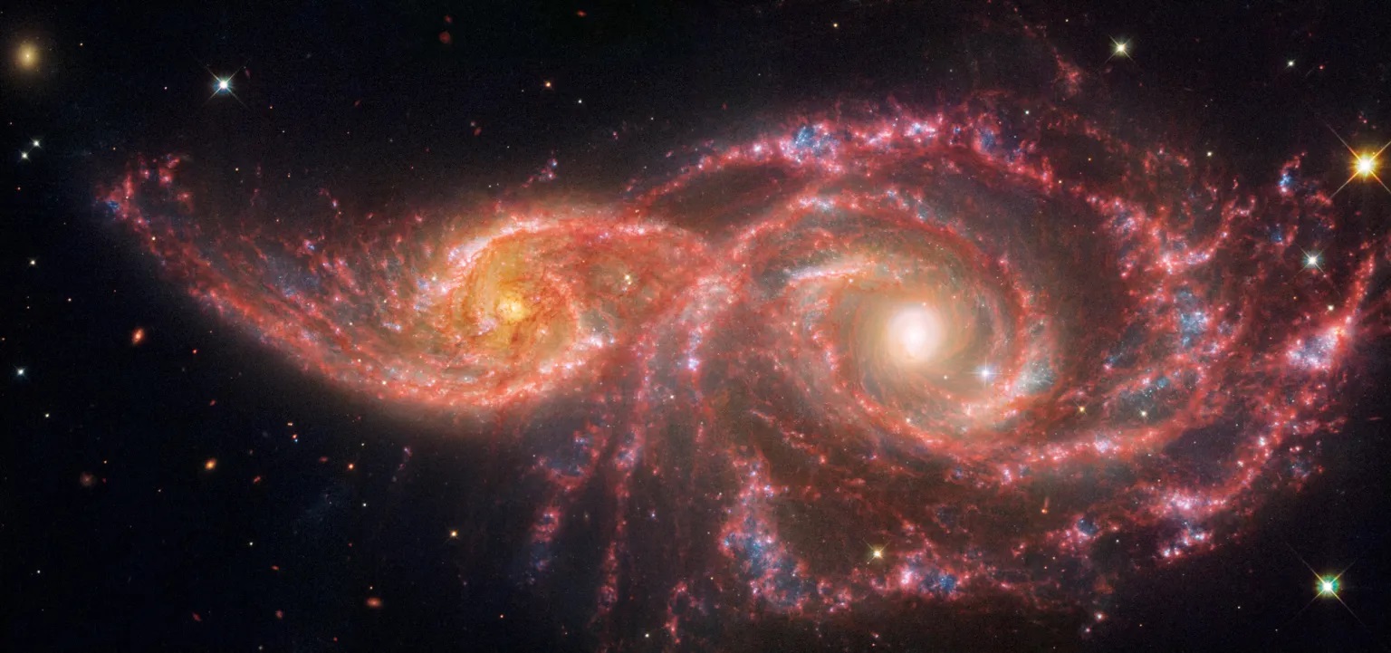 NASA công bố ảnh độc: “Đôi mắt thần chết” nhìn từ vũ trụ - Ảnh 1. NASA công bố ảnh độc: “Đôi mắt thần chết” nhìn từ vũ trụ - Ảnh 1.