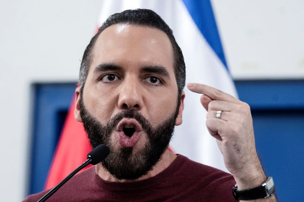 El Salvador đang ‘ngồi’ trên núi vàng nhưng chưa khai thác được?- Ảnh 1. El Salvador đang ‘ngồi’ trên núi vàng nhưng chưa khai thác được?- Ảnh 1.