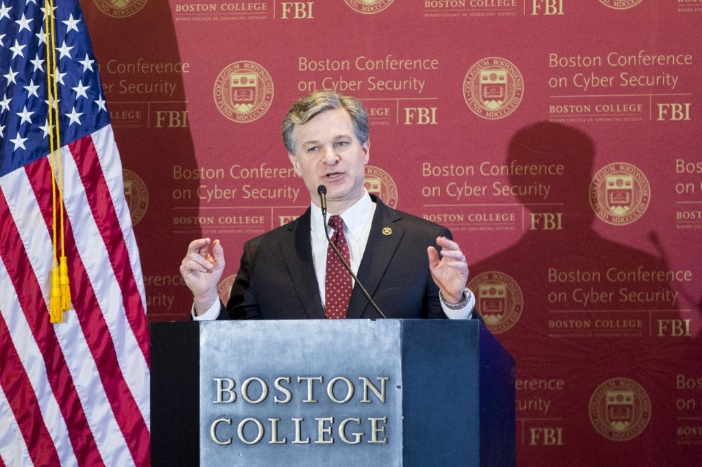 Giám đốc FBI tuyên bố sẽ từ chức, ông Trump lên tiếng- Ảnh 1. Giám đốc FBI tuyên bố sẽ từ chức, ông Trump lên tiếng- Ảnh 1.