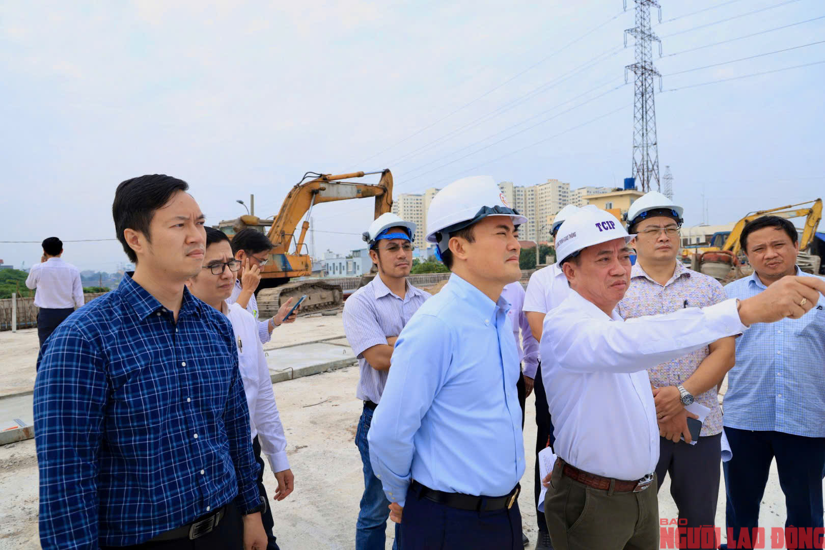 Hai cây cầu lớn ở Bình Tân chạy nước rút thông xe trước Tết- Ảnh 1. Hai cây cầu lớn ở Bình Tân chạy nước rút thông xe trước Tết- Ảnh 1.
