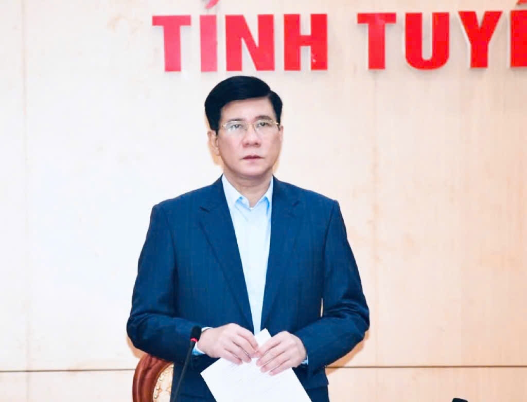 Đồng chí Đỗ Đức Chiến, Chủ tịch UBND huyện Hàm Yên. Đồng chí Đỗ Đức Chiến, Chủ tịch UBND huyện Hàm Yên.