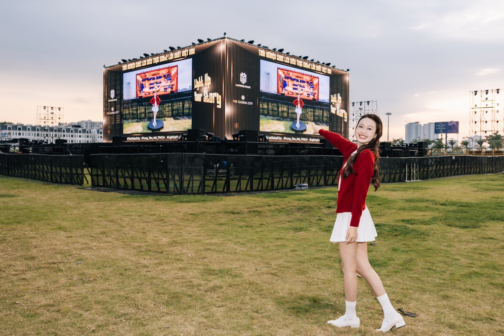 Hé lộ sân khấu lập phương khổng lồ trong đêm countdown tại The Global City - 1 Hé lộ sân khấu lập phương khổng lồ trong đêm countdown tại The Global City - 1