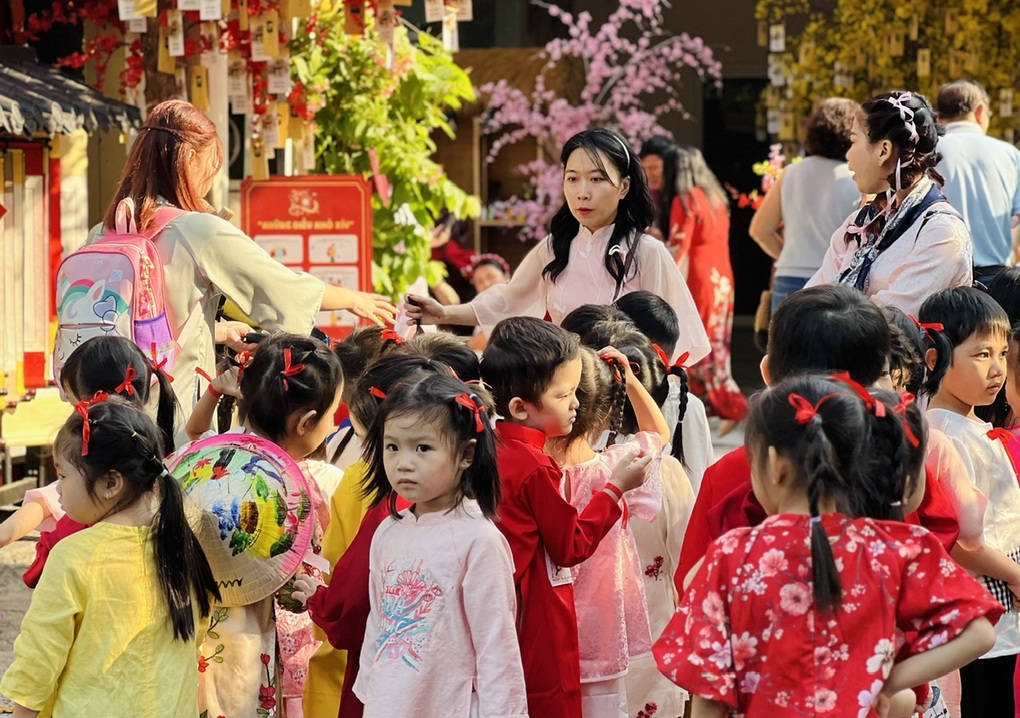 Học sinh nghỉ Tết chỉ 9 ngày, Sở GDĐT TPHCM đề xuất điều chỉnh - 1 Học sinh nghỉ Tết chỉ 9 ngày, Sở GDĐT TPHCM đề xuất điều chỉnh - 1