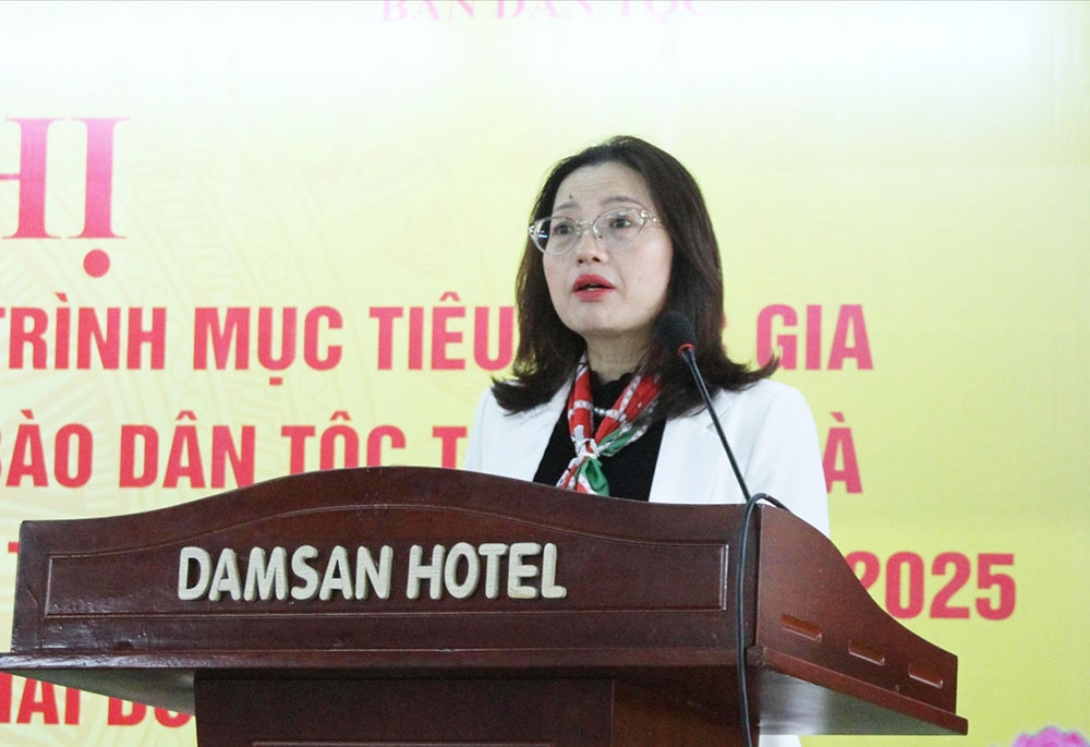 Phó Chánh Văn phòng điều phối Chương trình MTQG 1719 Nguyễn Thị Nga phát biểu tại Hội nghị Phó Chánh Văn phòng điều phối Chương trình MTQG 1719 Nguyễn Thị Nga phát biểu tại Hội nghị