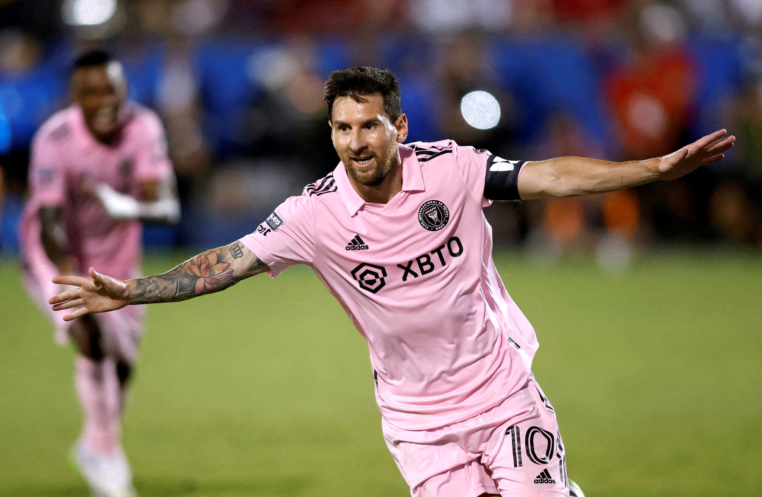 Messi muốn giữ nền tảng thể lực hoàn hảo nhất khi bắt đầu mùa giải 2025 với Inter Miami Messi muốn giữ nền tảng thể lực hoàn hảo nhất khi bắt đầu mùa giải 2025 với Inter Miami
