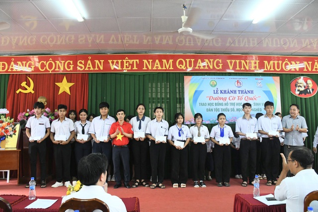 Khánh thành Khánh thành