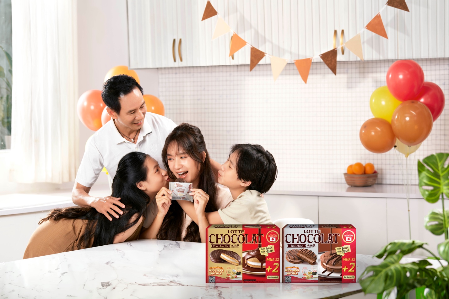 Lotte Chocolat ra mắt bao bì Nhật Bản mới cùng hàng loạt ưu đãi hấp dẫn dịp cuối năm- Ảnh 1. Lotte Chocolat ra mắt bao bì Nhật Bản mới cùng hàng loạt ưu đãi hấp dẫn dịp cuối năm- Ảnh 1.