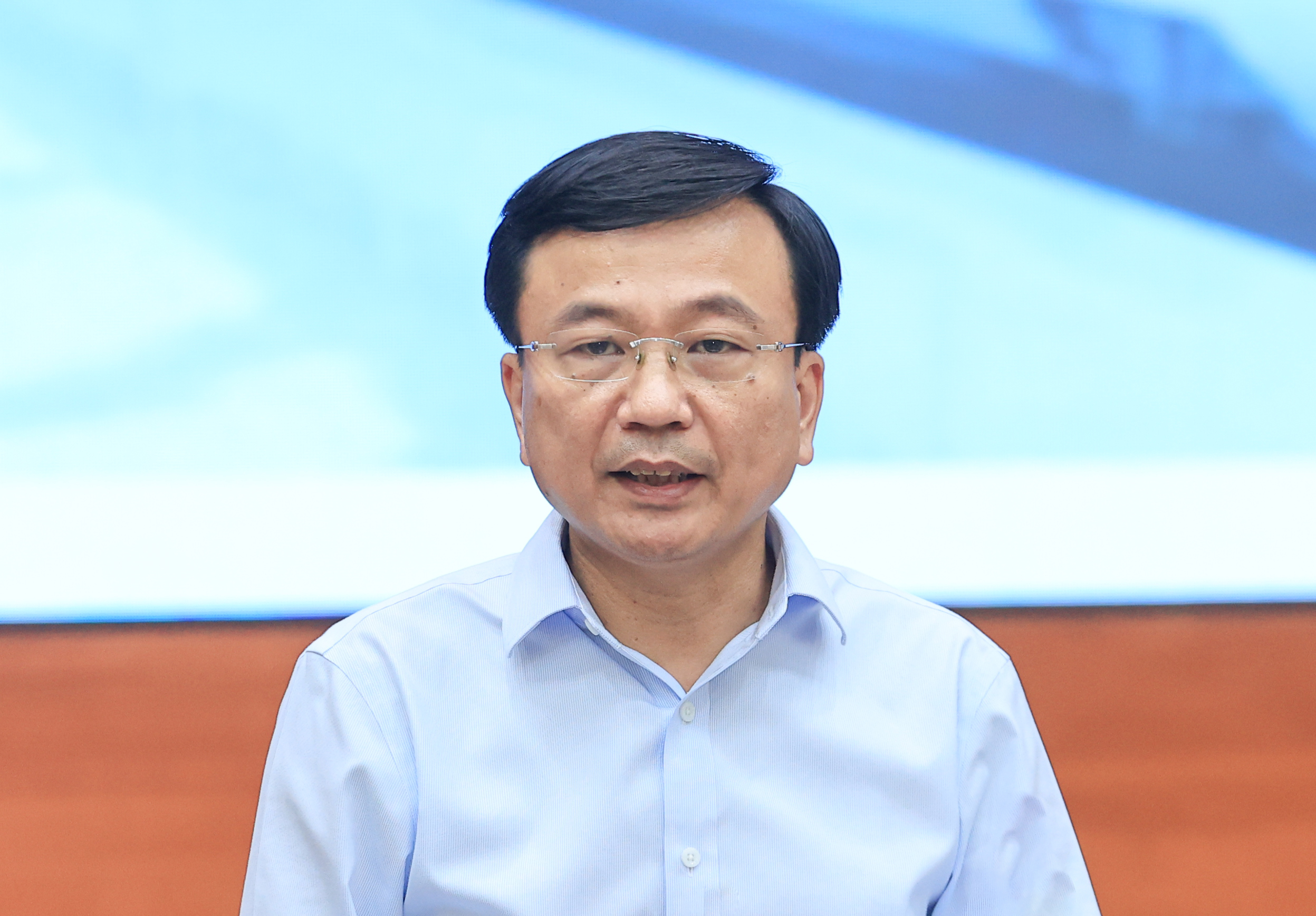 Thứ trưởng Nguyễn Danh Huy: Làm đường sắt tốc độ cao là tâm nguyện của nhiều thế hệ- Ảnh 1. Thứ trưởng Nguyễn Danh Huy: Làm đường sắt tốc độ cao là tâm nguyện của nhiều thế hệ- Ảnh 1.