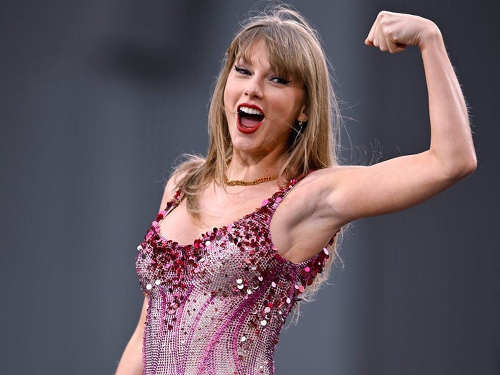 Lập kỷ lục lưu diễn, Taylor Swift thưởng nóng 200 triệu USD cho nhân viên - 1 Lập kỷ lục lưu diễn, Taylor Swift thưởng nóng 200 triệu USD cho nhân viên - 1