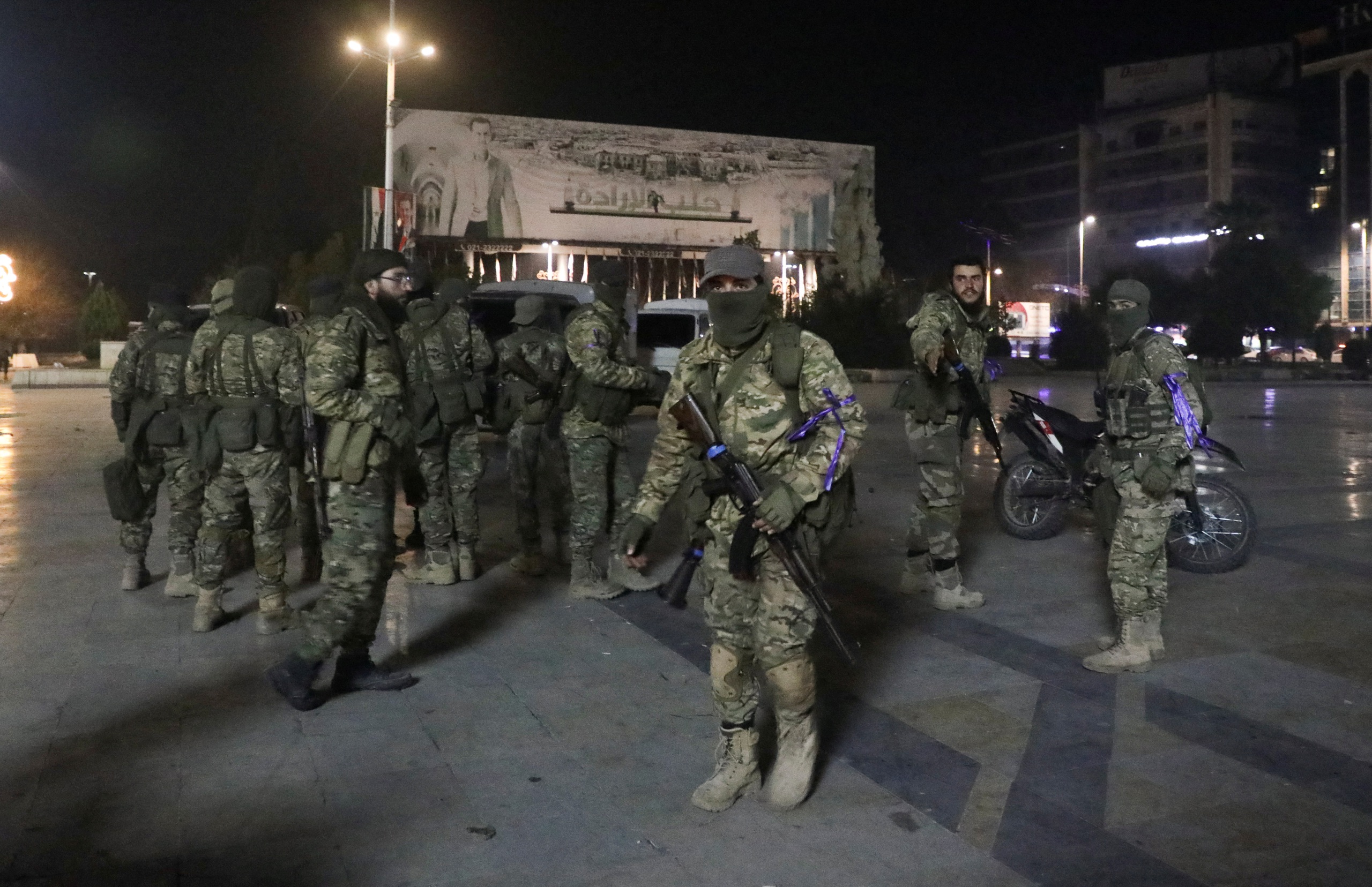 Lực lượng đối lập Syria tiến vào trung tâm Aleppo- Ảnh 1. Lực lượng đối lập Syria tiến vào trung tâm Aleppo- Ảnh 1.