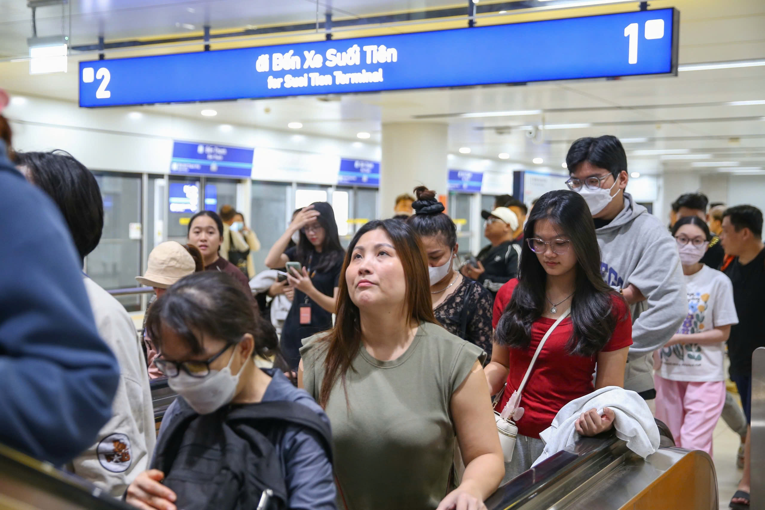 Lý do Metro số 1 thu hút hơn 700.000 lượt khách trong tuần đầu tiên- Ảnh 1. Lý do Metro số 1 thu hút hơn 700.000 lượt khách trong tuần đầu tiên- Ảnh 1.