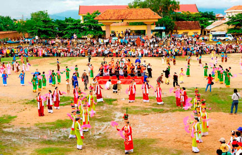 Lý do tạm dừng tổ chức Ngày hội văn hóa dân tộc Chăm tại Ninh Thuận- Ảnh 1. Lý do tạm dừng tổ chức Ngày hội văn hóa dân tộc Chăm tại Ninh Thuận- Ảnh 1.
