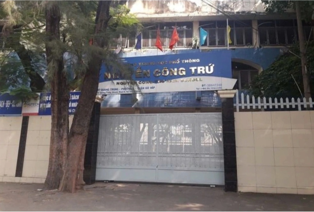 Một lời phê của giáo viên, 2 học sinh phải thay học bạ mới - 2 Một lời phê của giáo viên, 2 học sinh phải thay học bạ mới - 2