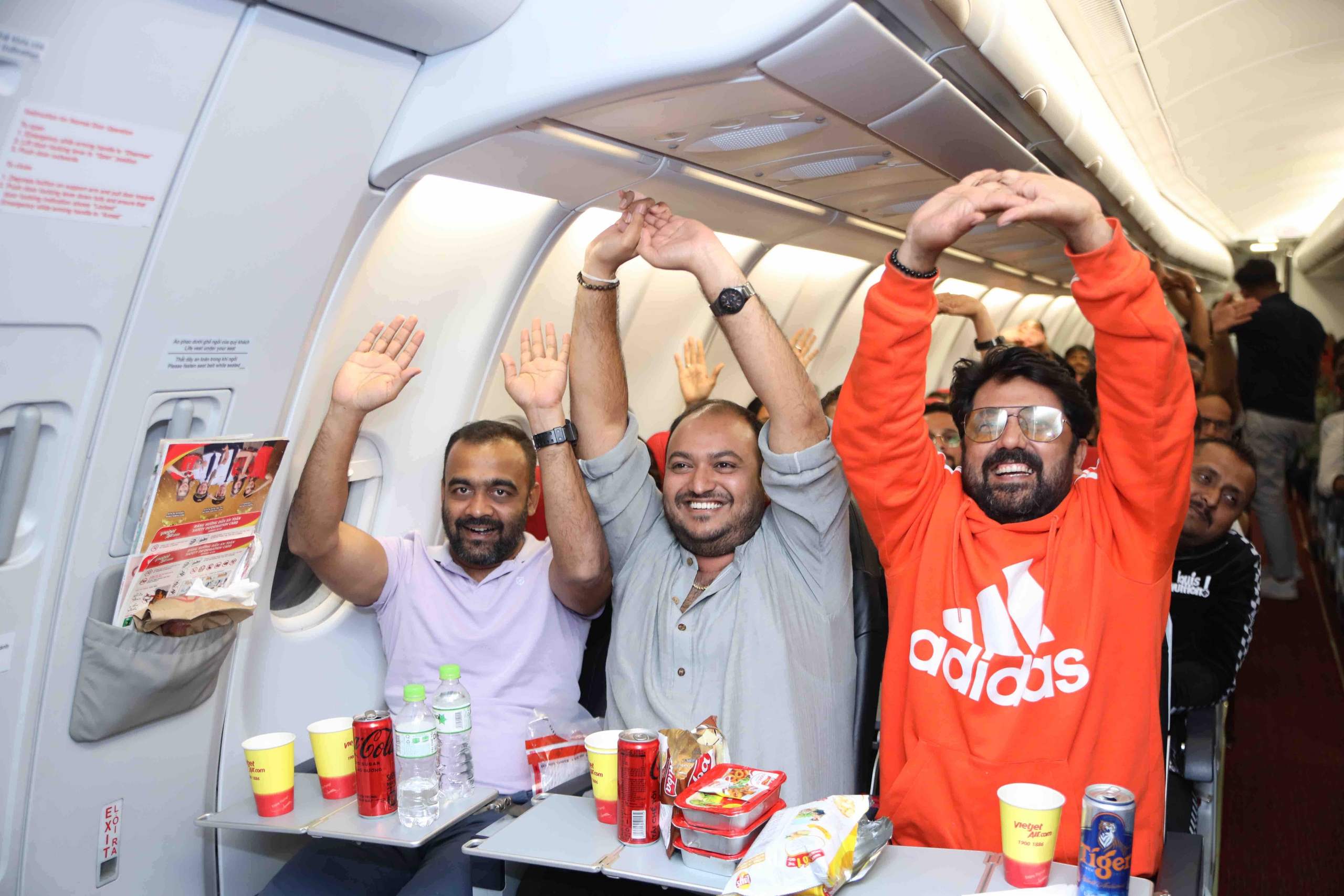 Mùa lễ hội cuối năm, Vietjet mang đến ưu đãi giảm giá 10% hạng vé Eco- Ảnh 1. Mùa lễ hội cuối năm, Vietjet mang đến ưu đãi giảm giá 10% hạng vé Eco- Ảnh 1.