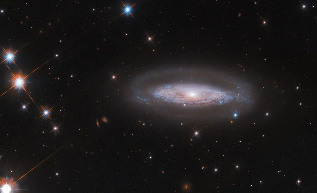 NASA/ESA tung ảnh NASA/ESA tung ảnh