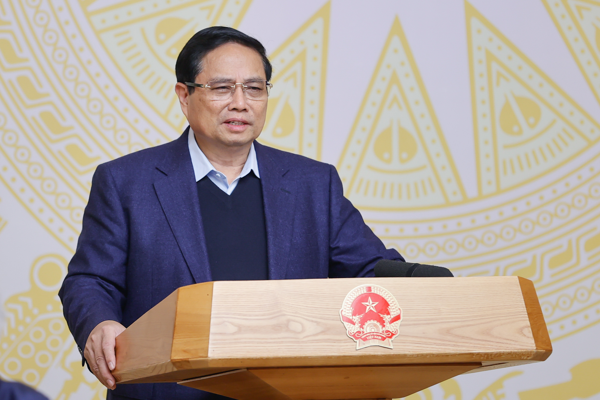 Khẩn trương làm đường sắt nối trung tâm Hà Nội tới Hoà Lạc để phát triển hạ tầng bán dẫn- Ảnh 1. Khẩn trương làm đường sắt nối trung tâm Hà Nội tới Hoà Lạc để phát triển hạ tầng bán dẫn- Ảnh 1.