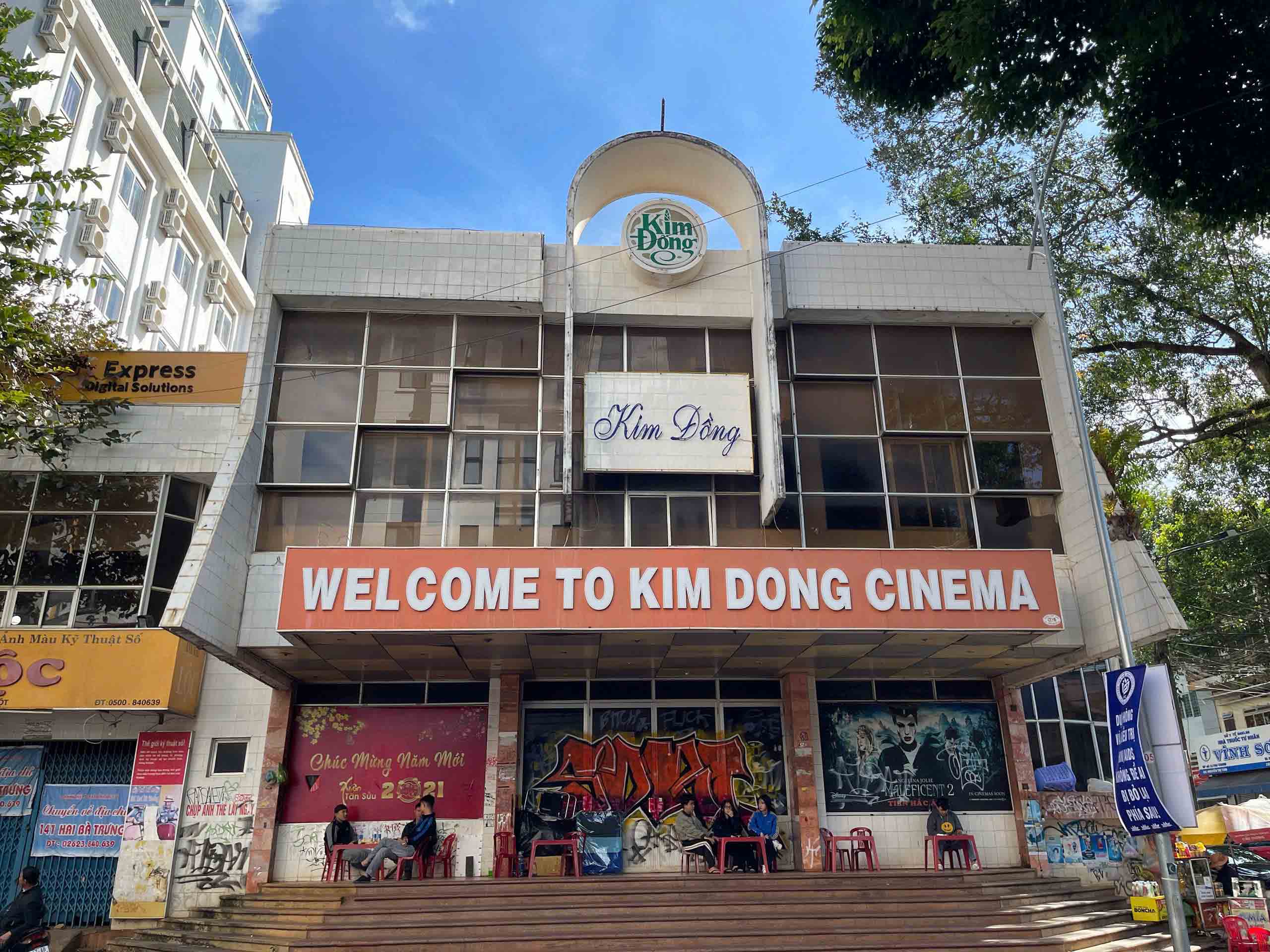 Nhếch nhác rạp chiếu phim Kim Đồng ở Buôn Ma Thuột- Ảnh 1. Nhếch nhác rạp chiếu phim Kim Đồng ở Buôn Ma Thuột- Ảnh 1.