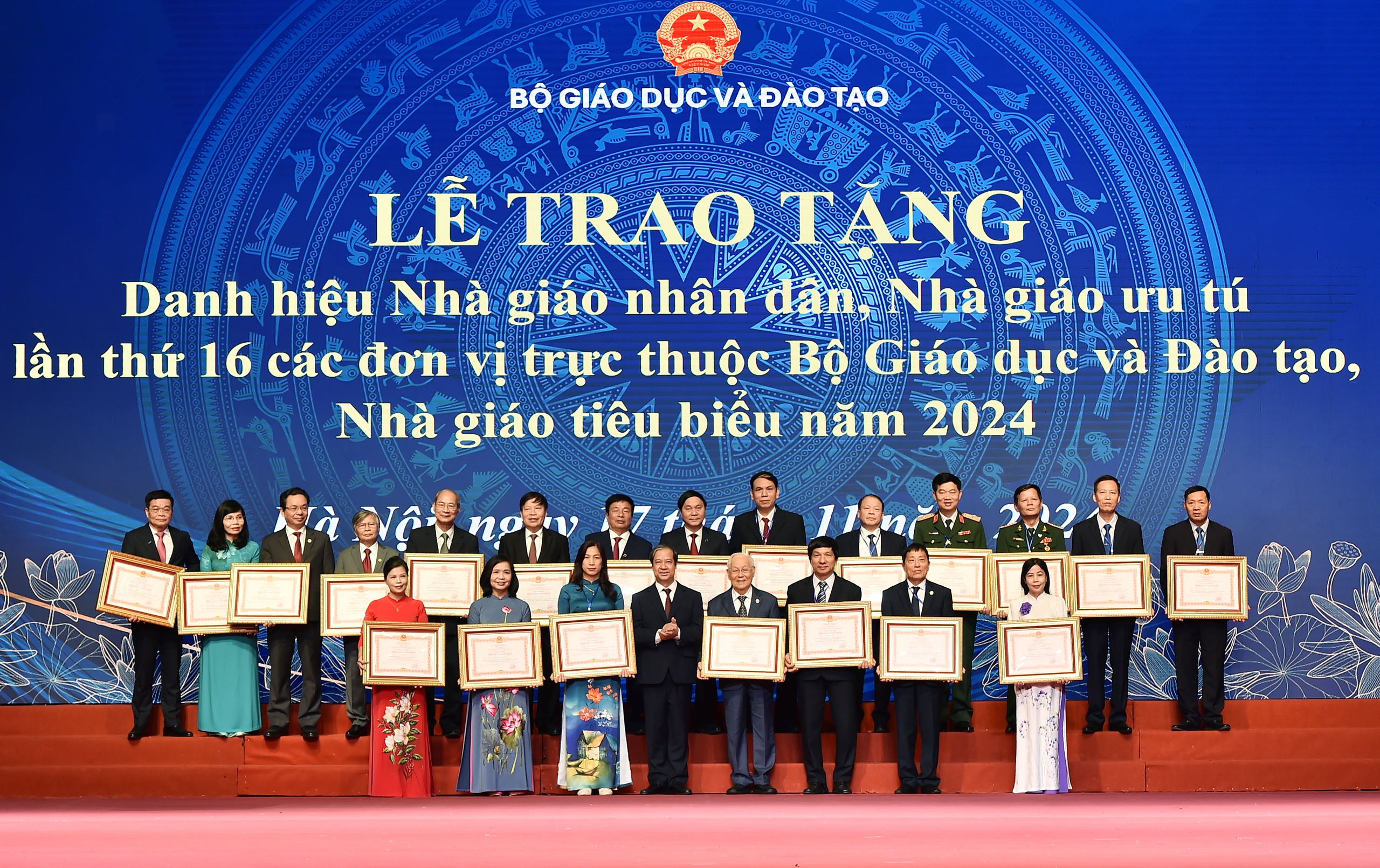 8 hoạt động nổi bật của ngành Giáo dục năm 2024- Ảnh 1. 8 hoạt động nổi bật của ngành Giáo dục năm 2024- Ảnh 1.