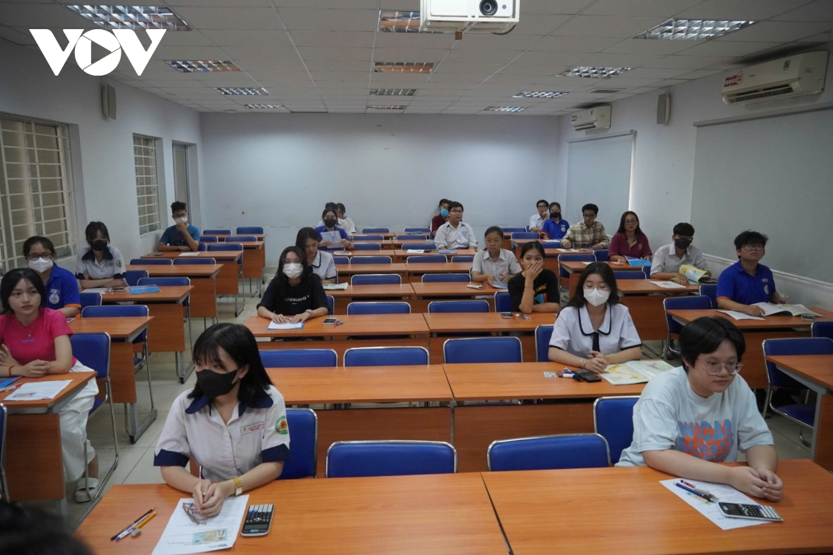 những thay đổi trong phương án tuyển sinh đại học năm 2025 ở tp.hcm hình ảnh 1 nhung thay doi trong phuong an tuyen sinh dai hoc nam 2025 o tp.hcm hinh anh 1