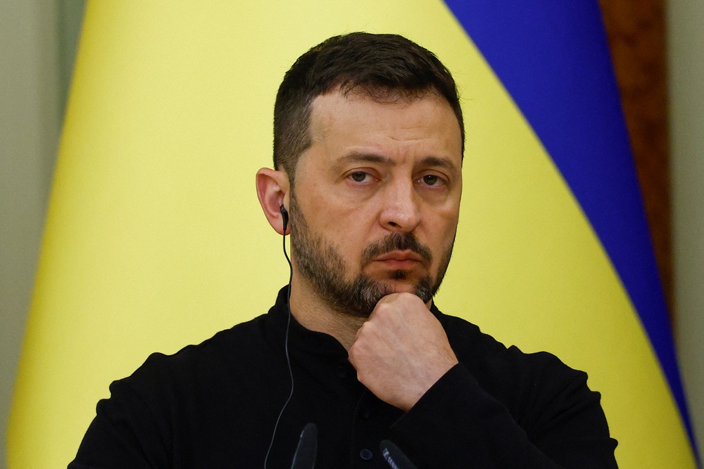 Ông Putin tuyên bố sẽ cho Tổng thống Zelensky tị nạn chính trị - 1 Ông Putin tuyên bố sẽ cho Tổng thống Zelensky tị nạn chính trị - 1