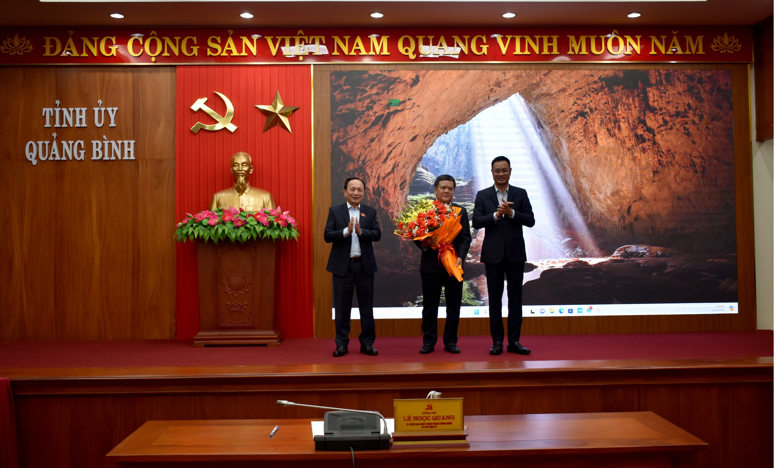 Ông Trần Phong làm Phó Bí thư Tỉnh ủy Quảng Bình- Ảnh 1. Ông Trần Phong làm Phó Bí thư Tỉnh ủy Quảng Bình- Ảnh 1.