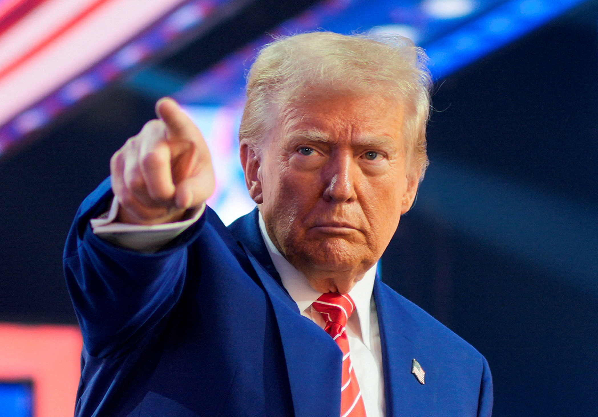 Ông Trump đòi quyền quyết định số phận TikTok- Ảnh 1. Ông Trump đòi quyền quyết định số phận TikTok- Ảnh 1.