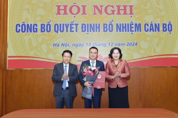 Sếp VietinBank làm Chánh văn phòng Ngân hàng Nhà nước- Ảnh 1. Sếp VietinBank làm Chánh văn phòng Ngân hàng Nhà nước- Ảnh 1.
