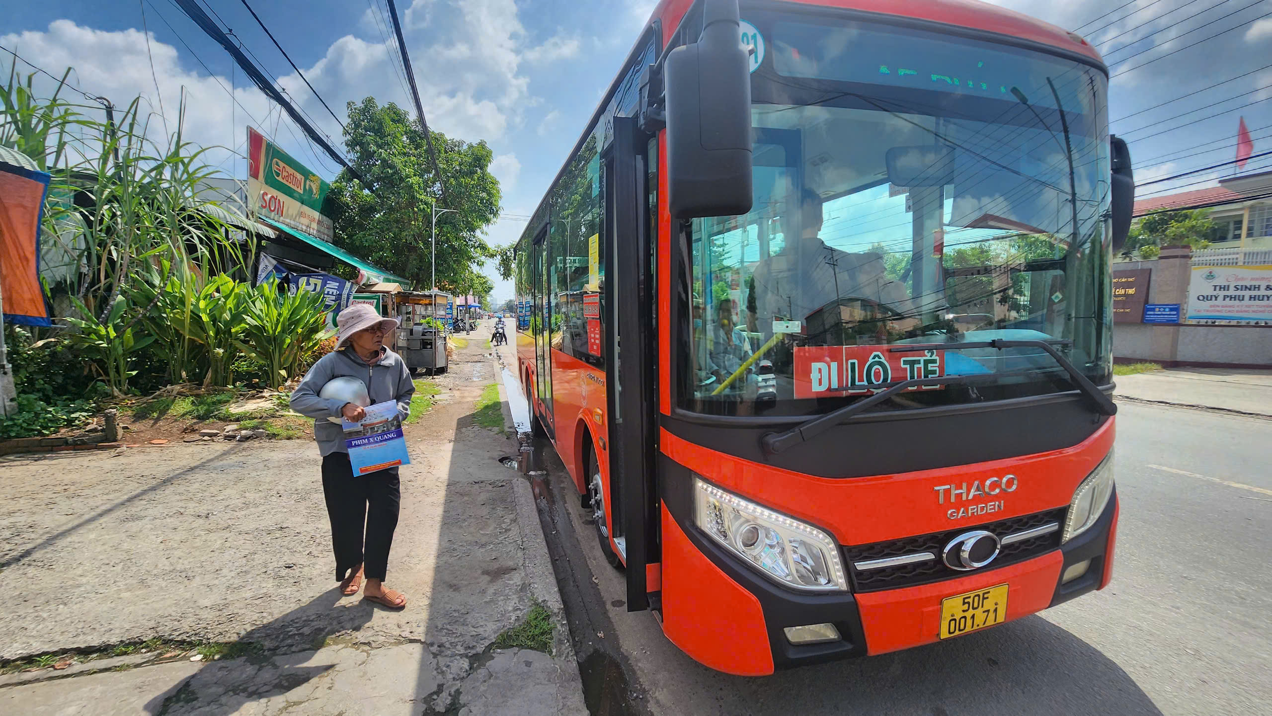 Cần Thơ: Tạm dừng hoạt động tuyến buýt số 7 phục vụ thi công sửa chữa đường tỉnh 921- Ảnh 1. Cần Thơ: Tạm dừng hoạt động tuyến buýt số 7 phục vụ thi công sửa chữa đường tỉnh 921- Ảnh 1.