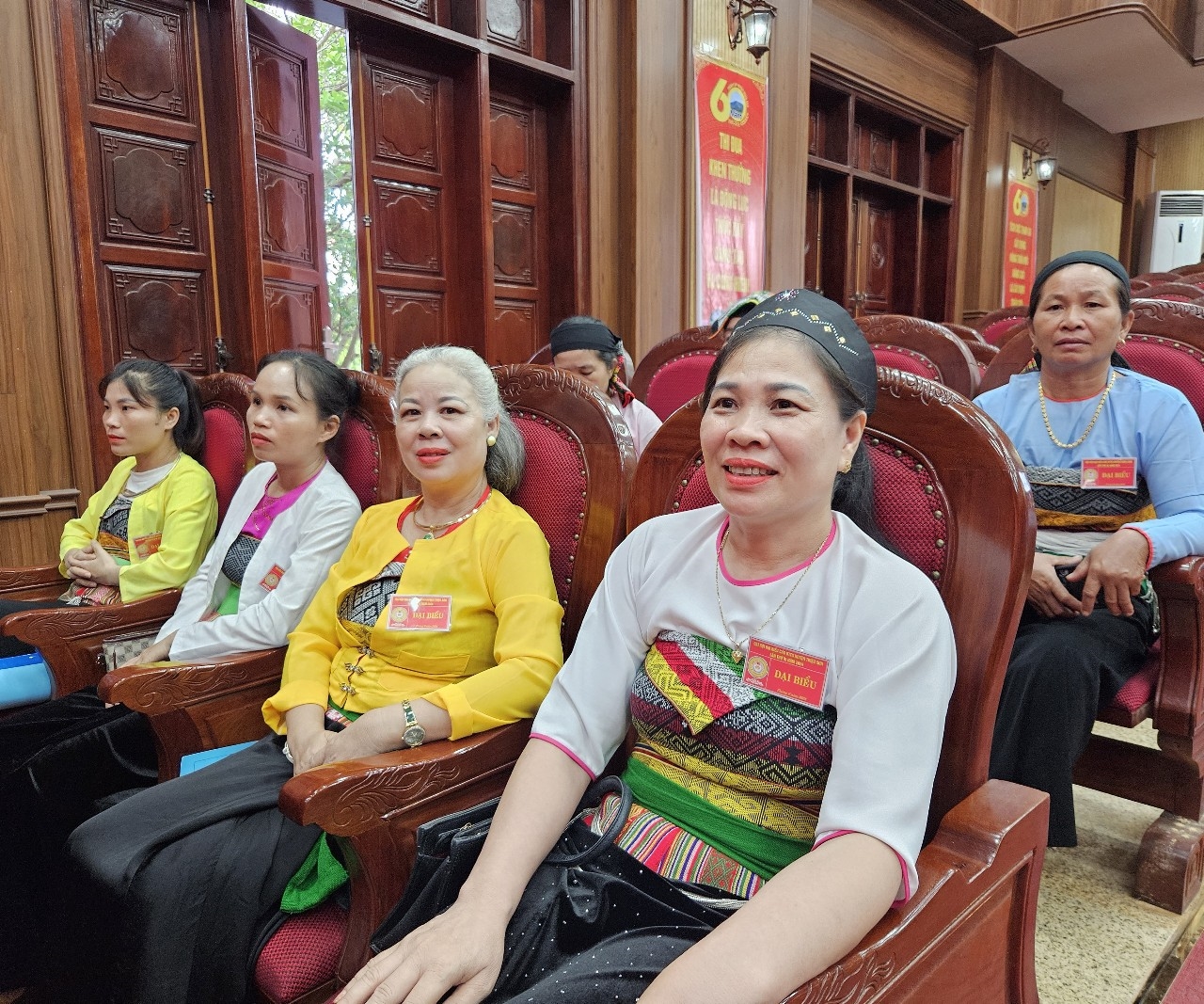Đội ngũ Người có uy tín trên địa bàn Thanh Hóa luôn nêu gương trong giữ gìn và phát huy bản sắc văn hóa dân tộc Đội ngũ Người có uy tín trên địa bàn Thanh Hóa luôn nêu gương trong giữ gìn và phát huy bản sắc văn hóa dân tộc