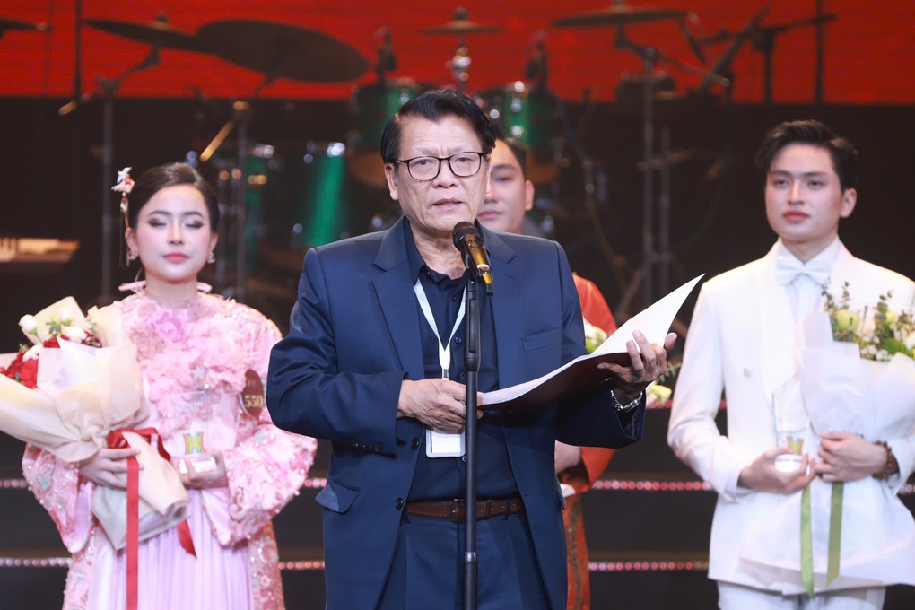 Thí sinh Nguyễn Mộc An giành giải đặc biệt cuộc thi Tiếng hát Hà Nội 2024 - 1 Thí sinh Nguyễn Mộc An giành giải đặc biệt cuộc thi Tiếng hát Hà Nội 2024 - 1