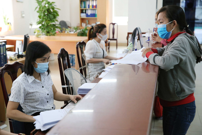 Thôi làm lãnh đạo khi tinh gọn bộ máy, cán bộ được hưởng chính sách gì?- Ảnh 1. Thôi làm lãnh đạo khi tinh gọn bộ máy, cán bộ được hưởng chính sách gì?- Ảnh 1.