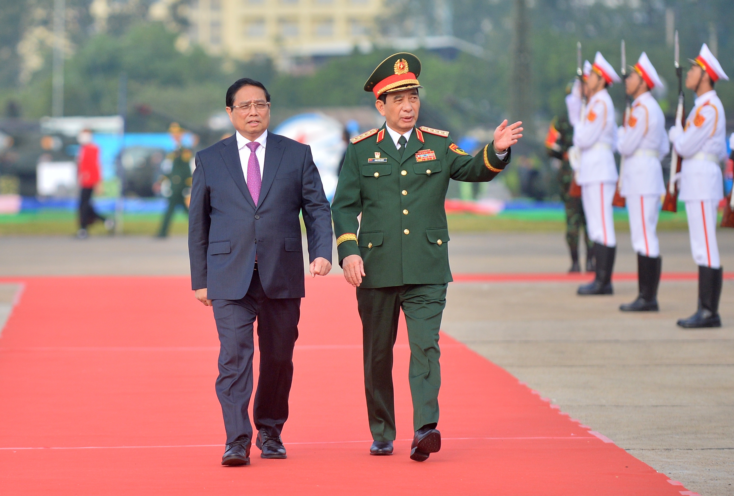 Thủ tướng: Xây dựng quân đội tinh nhuệ, hiện đại để bảo vệ đất nước- Ảnh 1. Thủ tướng: Xây dựng quân đội tinh nhuệ, hiện đại để bảo vệ đất nước- Ảnh 1.