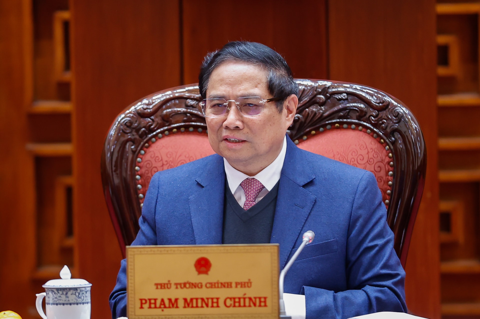 Thủ tướng chủ trì cuộc họp về rà soát, sắp xếp tổ chức bộ máy của Bộ Quốc phòng, Bộ Công an- Ảnh 1. Thủ tướng chủ trì cuộc họp về rà soát, sắp xếp tổ chức bộ máy của Bộ Quốc phòng, Bộ Công an- Ảnh 1.