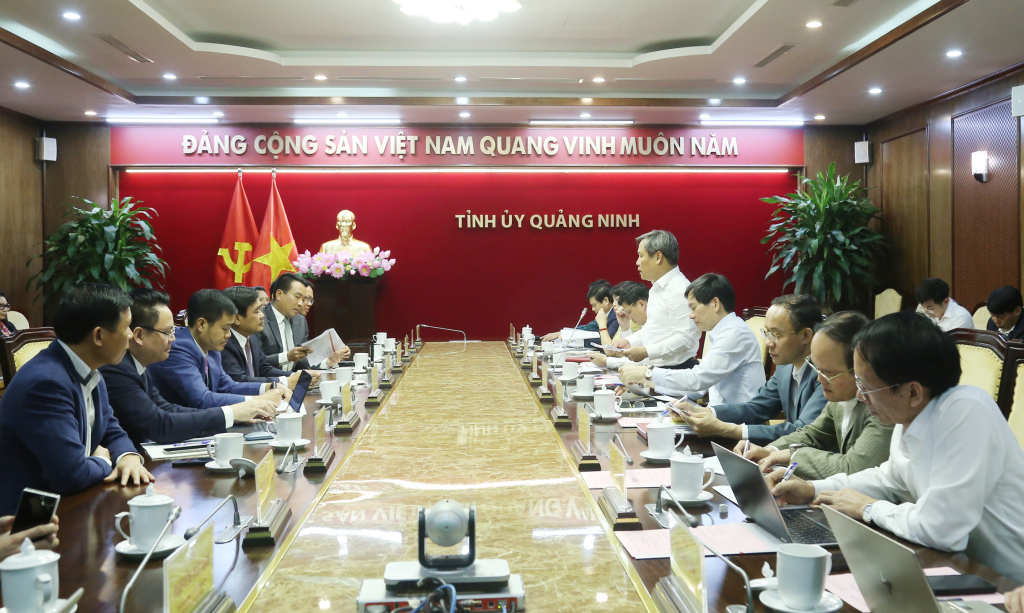 HLV Philippe Troussier loại 13 cầu thủ khỏi danh sách U23 Việt Nam - Vietnam.vn 2288789 Quang Canh Buoi Lam Viec 19094605
