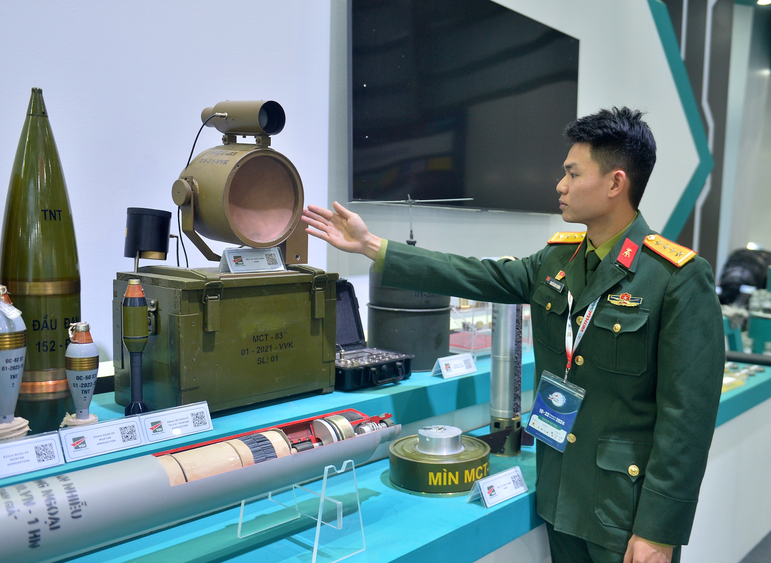 Tiết lộ 2 loại mìn 'made in Việt Nam' khắc chế được xe tăng, xe bọc thép- Ảnh 1. Tiết lộ 2 loại mìn 'made in Việt Nam' khắc chế được xe tăng, xe bọc thép- Ảnh 1.