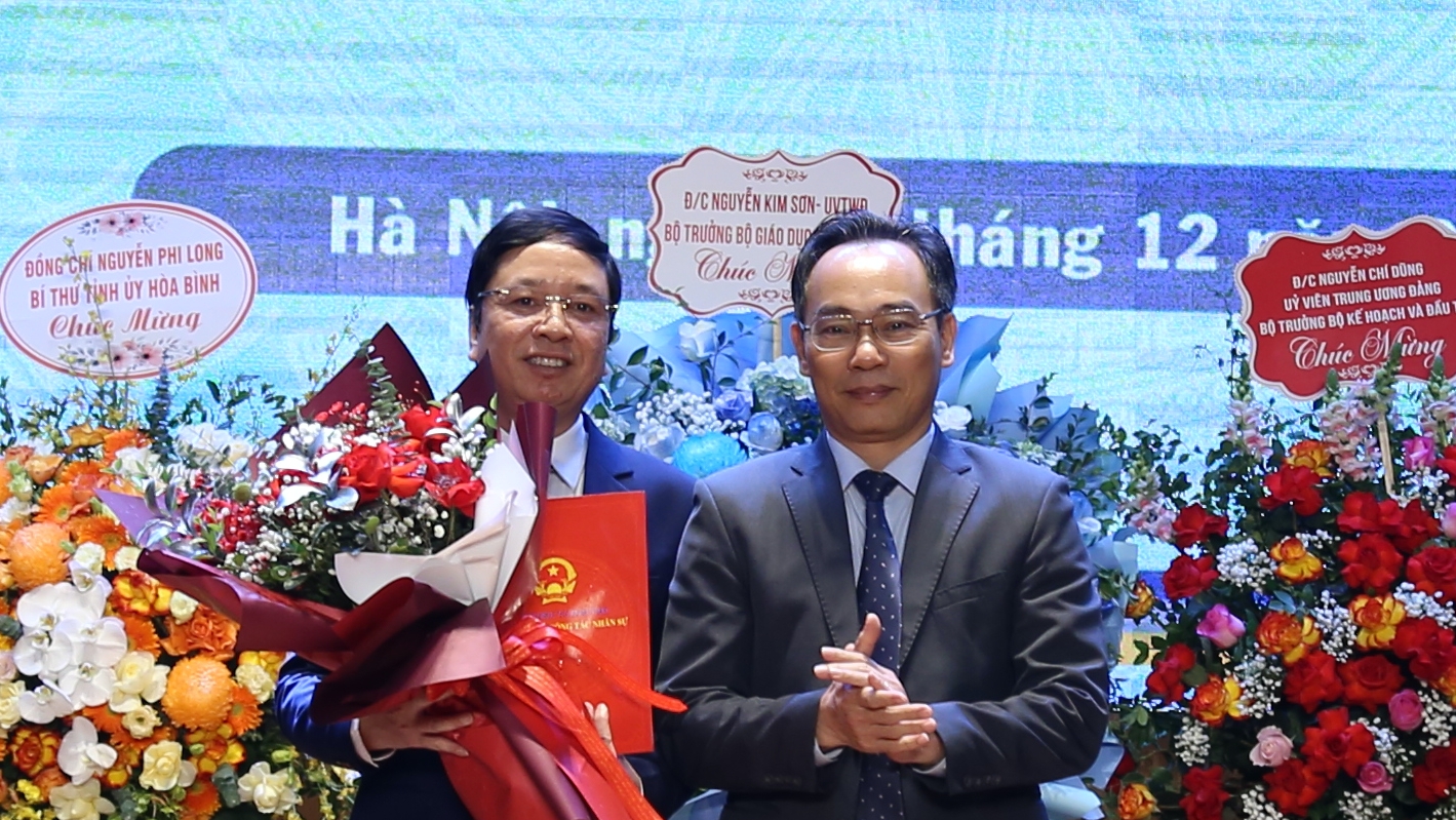 Trường ĐH Giao thông vận tải có hiệu trưởng mới- Ảnh 1. Trường ĐH Giao thông vận tải có hiệu trưởng mới- Ảnh 1.