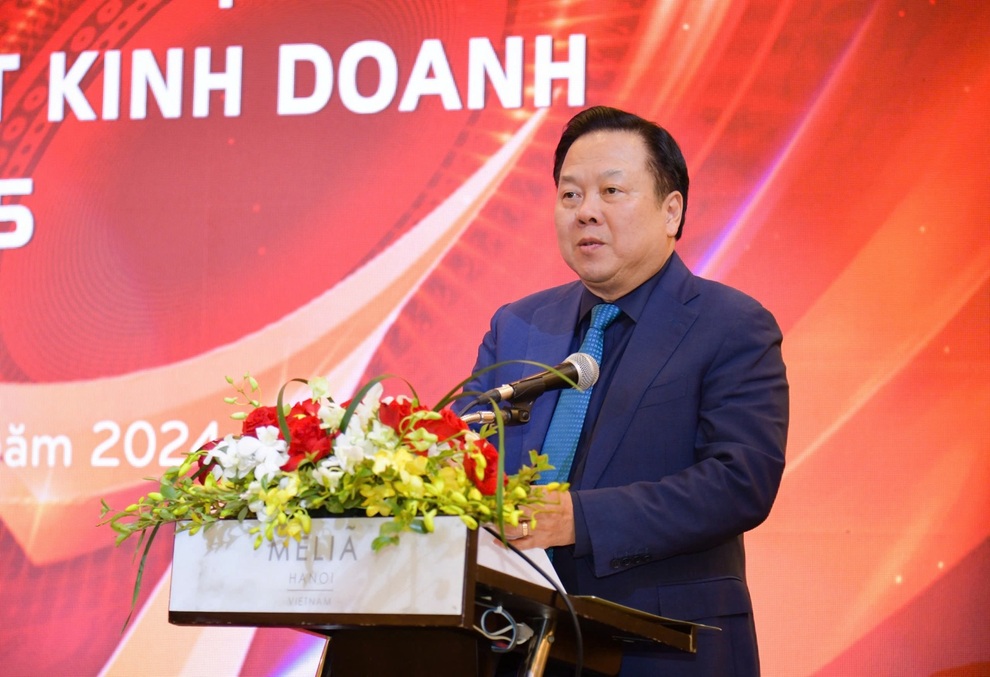 Vinataba nộp ngân sách nhà nước hơn 15.500 tỷ đồng năm 2024 - 1 Vinataba nộp ngân sách nhà nước hơn 15.500 tỷ đồng năm 2024 - 1