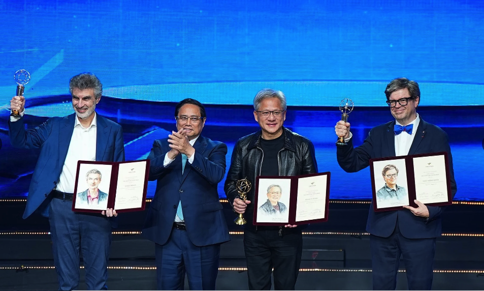 Vinh danh CEO NVIDIA Jensen Huang, Hội đồng Giải thưởng VinFuture nói gì?- Ảnh 1. Vinh danh CEO NVIDIA Jensen Huang, Hội đồng Giải thưởng VinFuture nói gì?- Ảnh 1.
