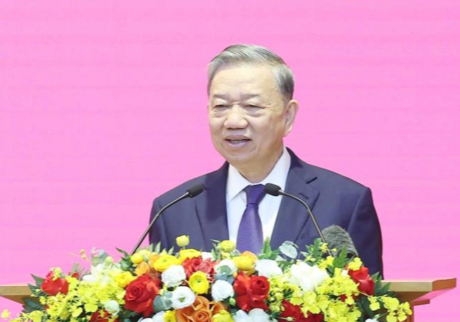 Tổng Bí thư: Xây dựng Văn phòng Trung ương phải là Tổng Bí thư: Xây dựng Văn phòng Trung ương phải là